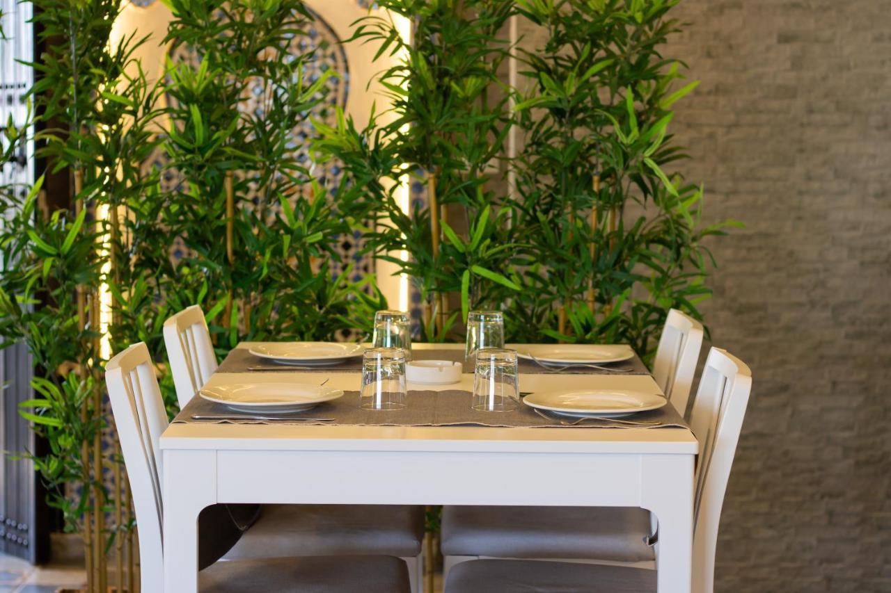 Hotel Mandy Tetouan Bagian luar foto