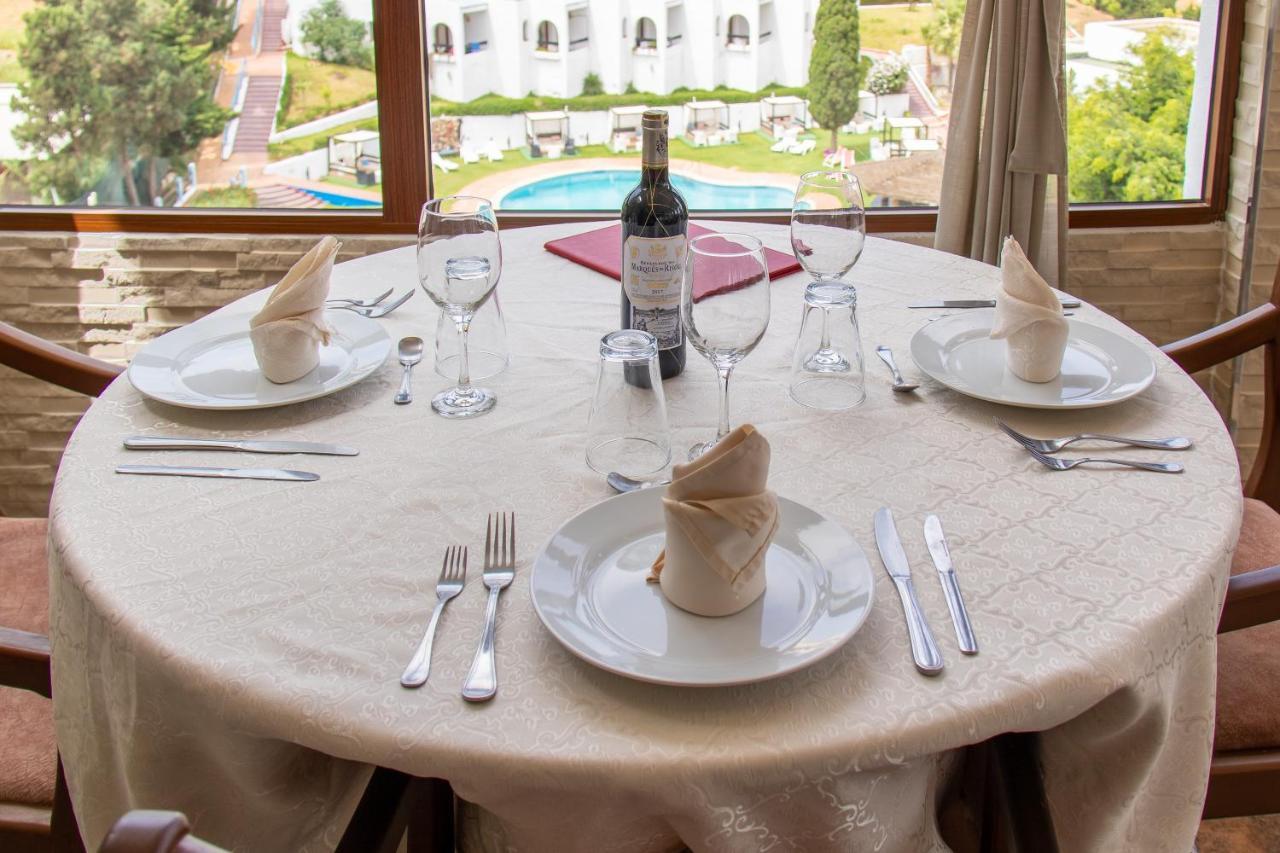 Hotel Mandy Tetouan Bagian luar foto