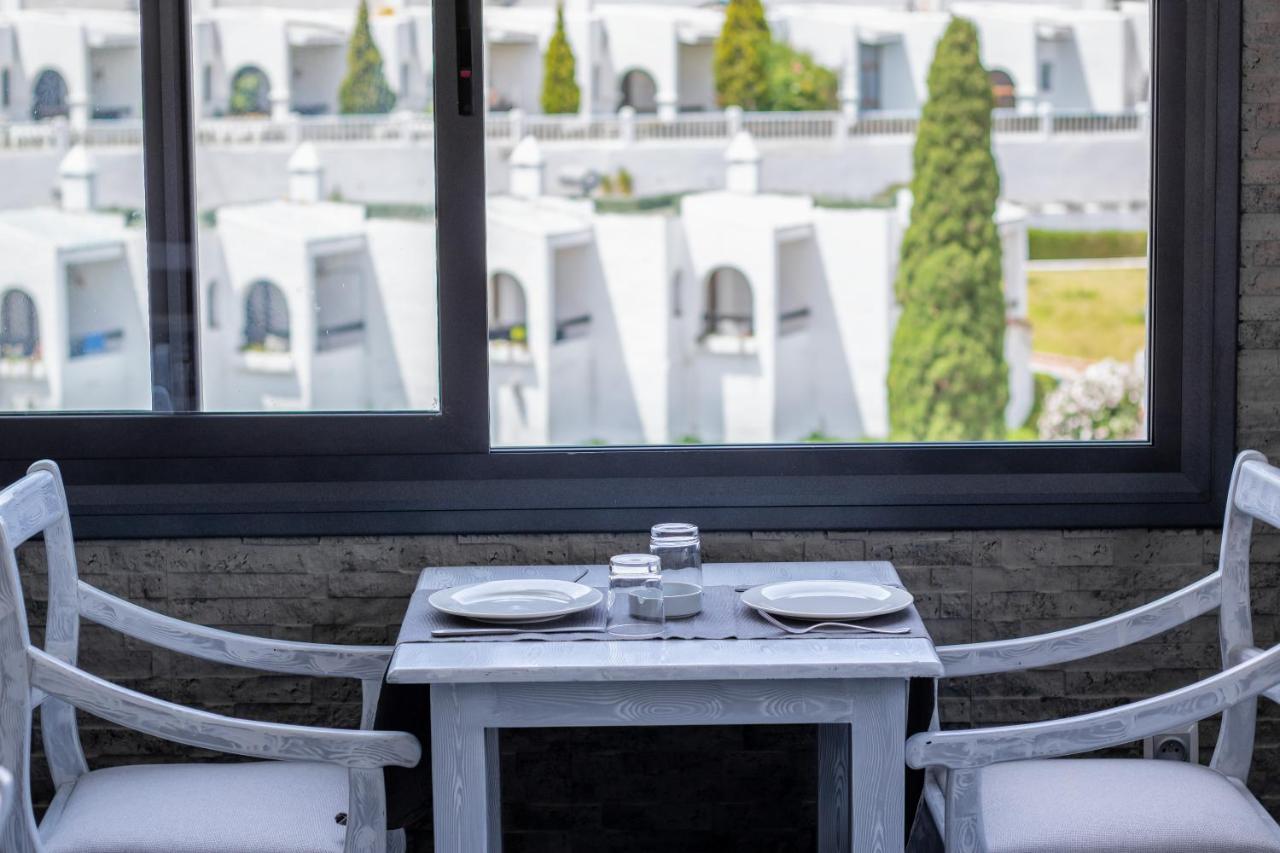 Hotel Mandy Tetouan Bagian luar foto